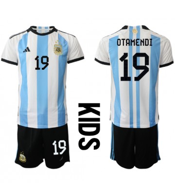 Argentina Nicolas Otamendi #19 Replika Babytøj Hjemmebanesæt Børn VM 2022 Kortærmet (+ Korte bukser)